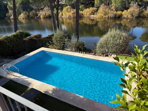 Lake view, Pool view, Swimming pool