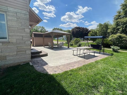 600 Lakeshore home House in Lake Pepin