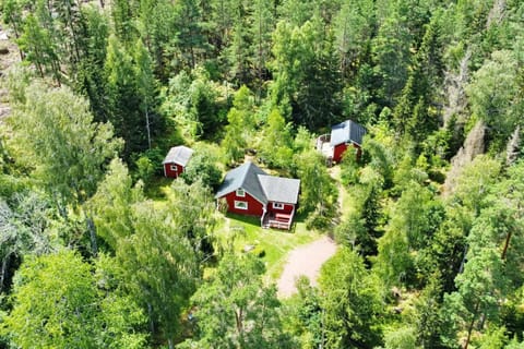 Property building, Day, Natural landscape, Bird's eye view, Garden