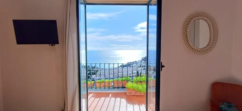 Appartamento Vista Mare e Isola Apartment in Capri