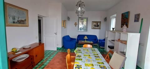 Appartamento Vista Mare e Isola Apartment in Capri