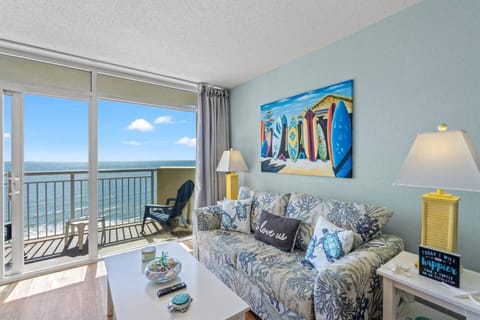 View (from property/room), Balcony/Terrace, Living room, Seating area, Sea view