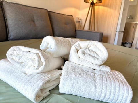 Bonito estudio con terraza, cerca de la playa Apartment in Benalmadena