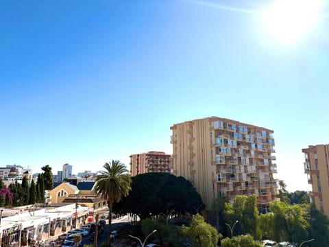 Bonito estudio con terraza, cerca de la playa Apartment in Benalmadena