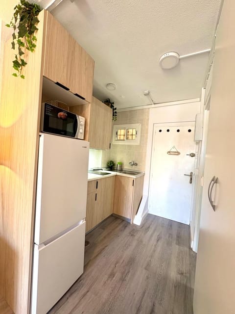 Bonito estudio con terraza, cerca de la playa Apartment in Benalmadena