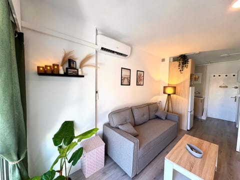 Bonito estudio con terraza, cerca de la playa Apartment in Benalmadena