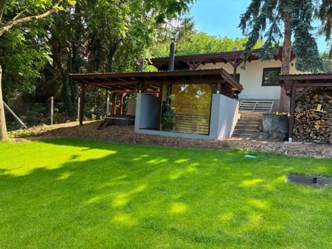 Property building, Natural landscape, Garden