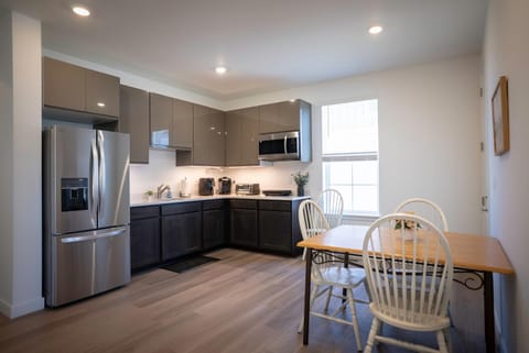 New Build 1BR Home Stunning Views Denver Access House in Castle Rock