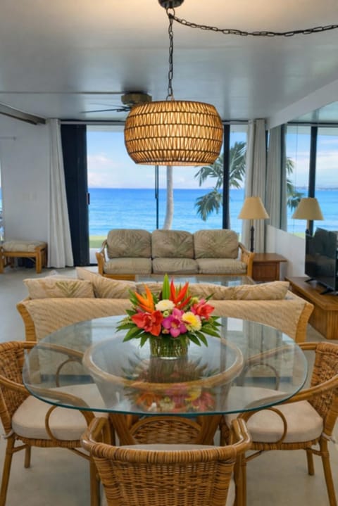 Maalaea Oceanfront Condo Apartment in Maalaea