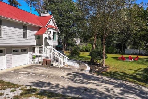 Spacious 7BR Family Retreat Near Mall of GA Sleeps 17 House in Buford