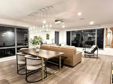 Dansons on The Hill House in Glenorchy