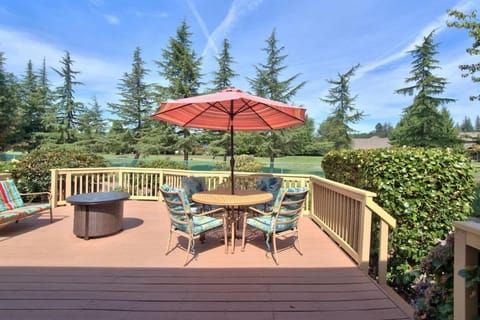 Mac Haven - Single level golf view wine escape House in McMinnville