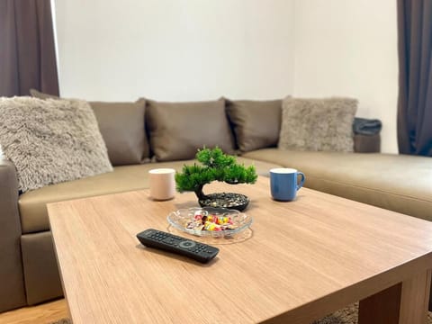 Steps from Gondola Private Underground Parking by SI Stay Apartment in Bansko