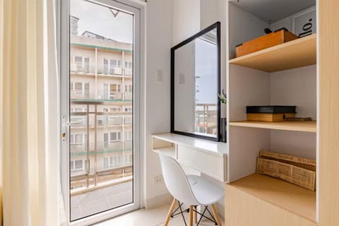 Bedroom, wardrobe