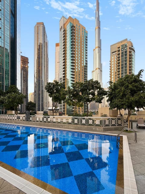 Pool view, Swimming pool