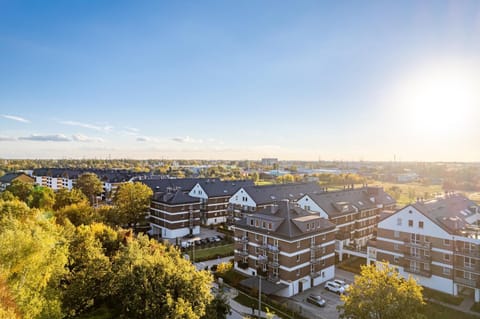 Property building, Day, Neighbourhood, Natural landscape, Bird's eye view, Street view