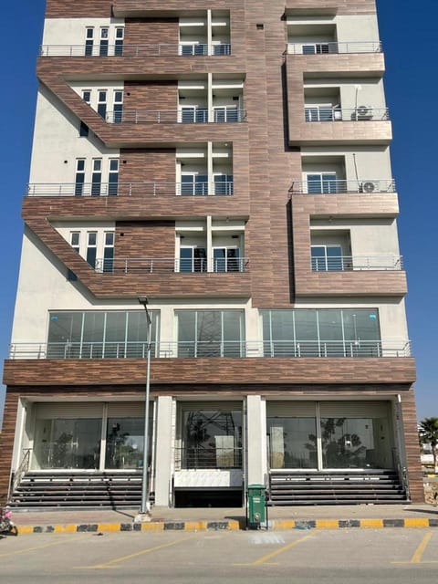 Property building, Day