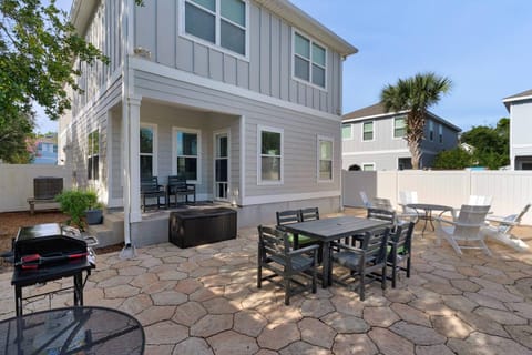 Sunlit Sands House in Inlet Beach