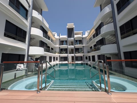 Pool view, Swimming pool, Swimming pool