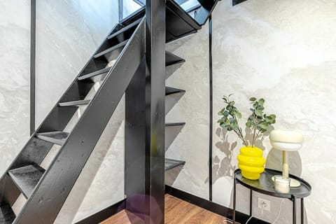 Charmant Duplex rénové proche Paris Apartment in Vincennes