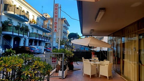 Property building, Street view