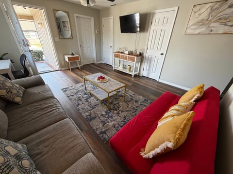 Peaceful Cozy Apartment in the Heart of Valdosta Apartment in Valdosta