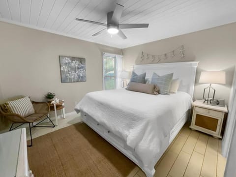 Inlet Dunes 201 l Community Pool l Across From The Beach House in Inlet Beach