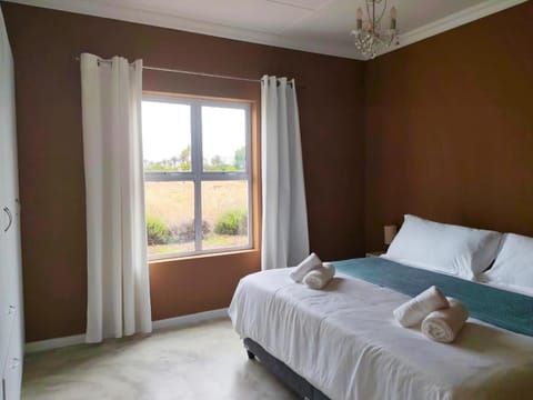 The Fifth Tee Villa House in Western Cape