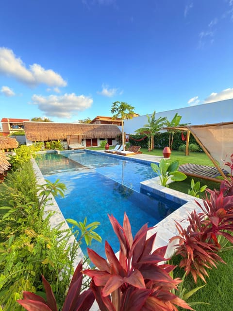 Day, Garden, Garden view, Pool view, Swimming pool, sunbed