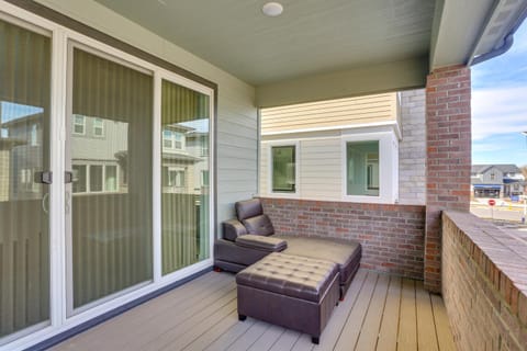 8 Mi to Denver Tech Center Business-Ready Retreat House in Centennial