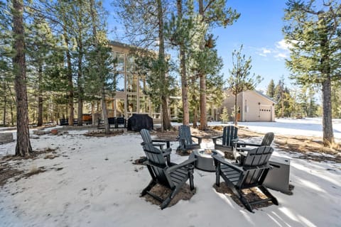 Stillwood Retreat House in Bailey