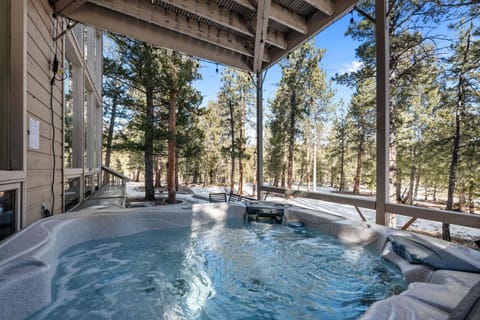 Stillwood Retreat House in Bailey