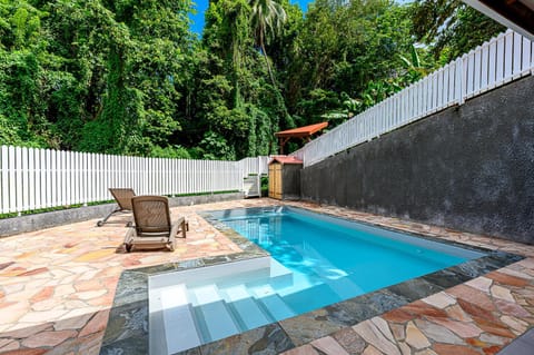 Natural landscape, Garden view, Pool view, Swimming pool, Swimming pool, sunbed