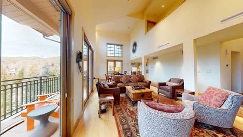 Elkhorn Springs 15 House in Elkhorn Village