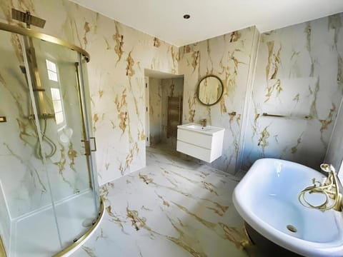 Green Rig House in Colchester