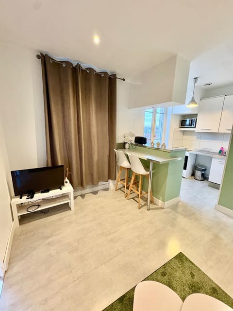 Le Cosy de Medipole Apartment in Villeurbanne