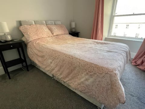 Home in Forres, Moray Apartment in High Street