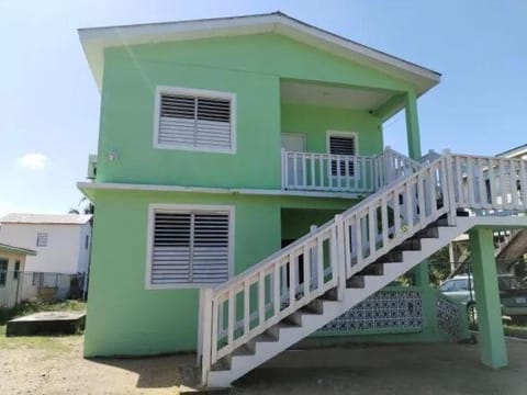 Garifuna Shores Guest Suite Apartment in Stann Creek District