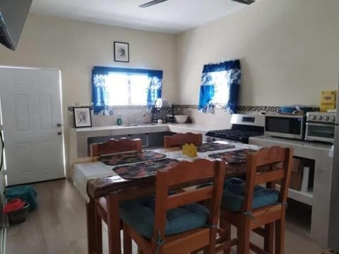 Garifuna Shores Guest Suite Apartment in Stann Creek District