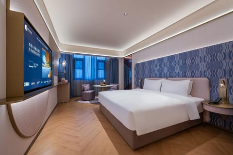 Bed, TV and multimedia, Living room, Bedroom