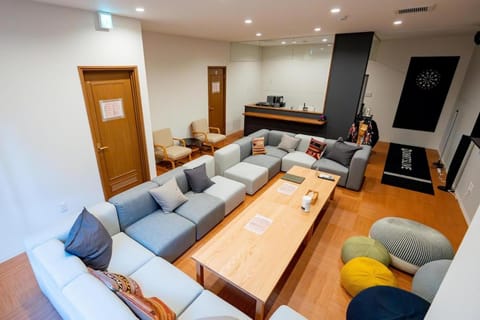 Game Room, Living room