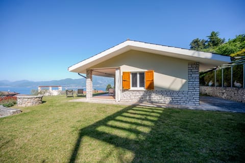 Property building, Day, Natural landscape