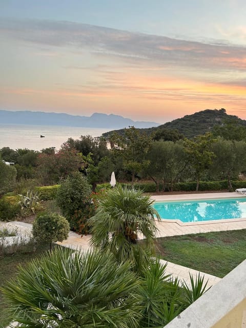 Nearby landmark, Day, Natural landscape, Garden, Balcony/Terrace, Mountain view, Pool view, Sea view, Swimming pool, Sunrise, Sunset