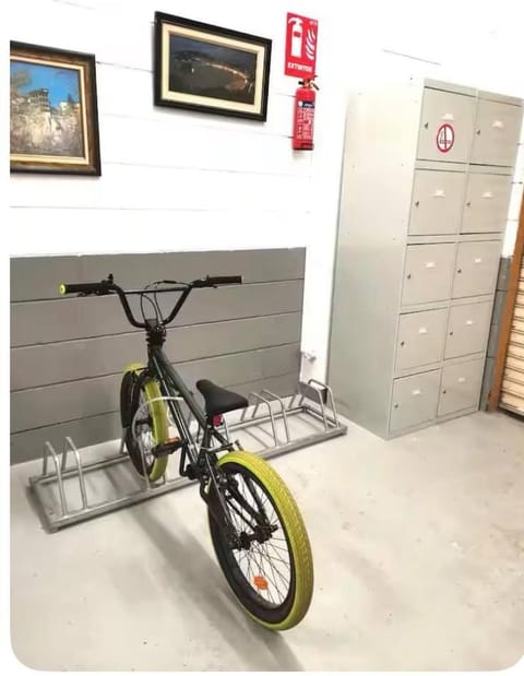 1-4 Comfortable room with air conditioning Hostel in Badalona