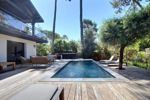 Patio, Garden, Garden, Balcony/Terrace, Garden view, Pool view, Swimming pool, Swimming pool, sunbed