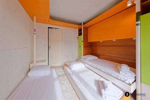 Charming apartment 500 meters from the slopes Apartment in Saint-Étienne-de-Tinée