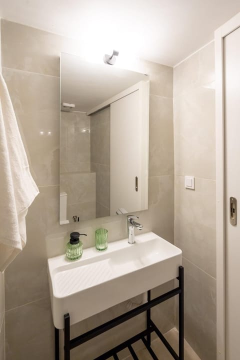 Serene Garden Apartment Apartment in Athens