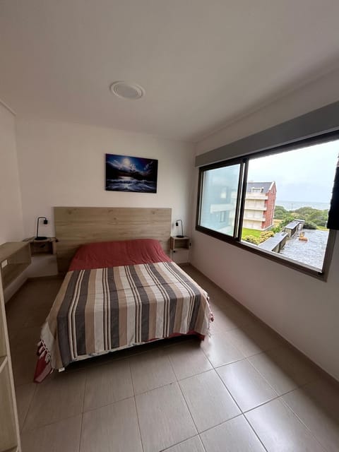 Natural landscape, Photo of the whole room, Bedroom