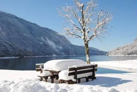 Nearby landmark, Natural landscape, Winter