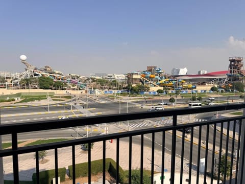 Nearby landmark, Neighbourhood